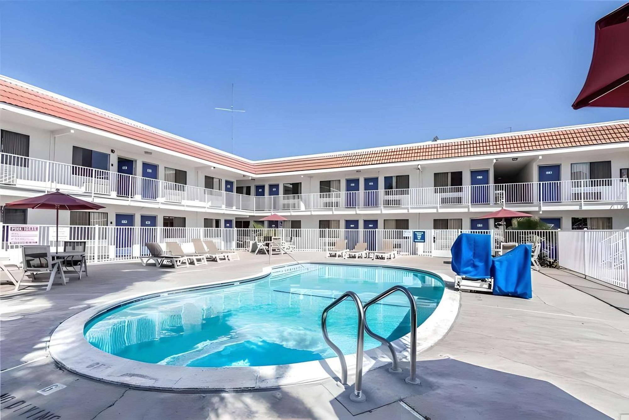 Park Inn By Radisson, Modesto Εξωτερικό φωτογραφία