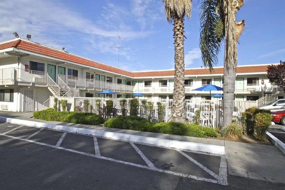 Park Inn By Radisson, Modesto Εξωτερικό φωτογραφία