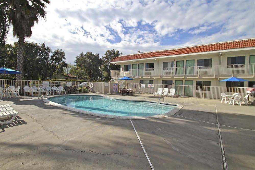 Park Inn By Radisson, Modesto Εξωτερικό φωτογραφία